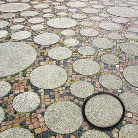 U0U three-piece mold set for crafting concrete garden stones.