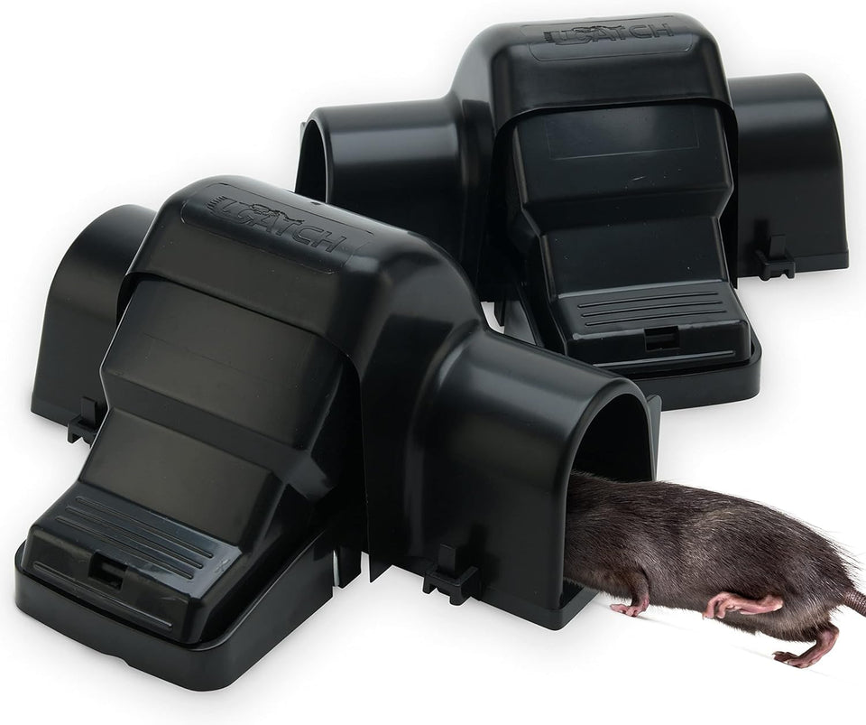 UCatch dual-entry rat trap outdoors with hands-free operation for efficient capture.