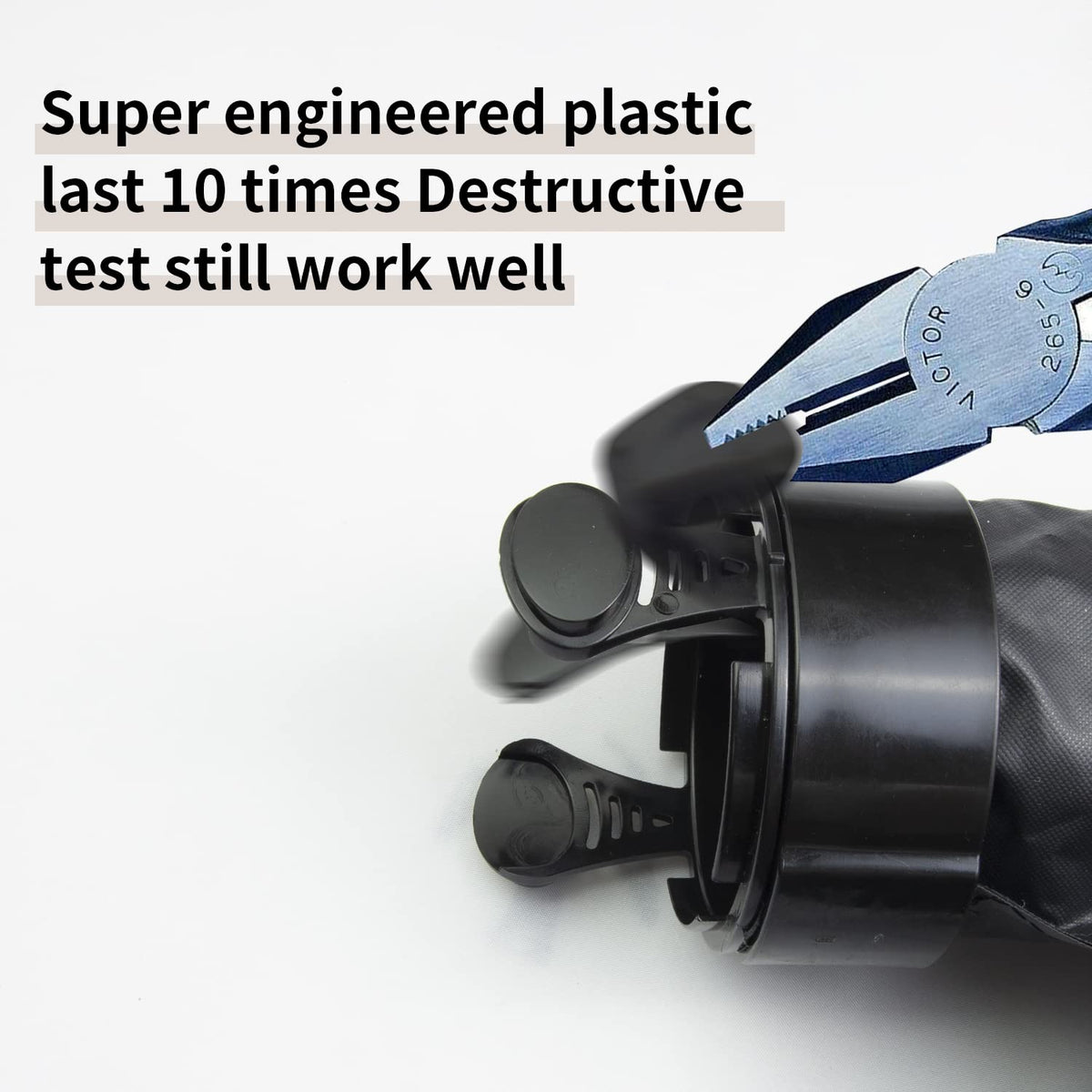 UCEDER debris-filter bag captures leaves and dirt during pool maintenance.