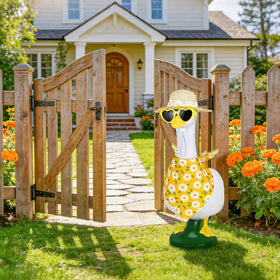 Ueyben daisy-goose-scarf adds soft texture for breezy garden setups.