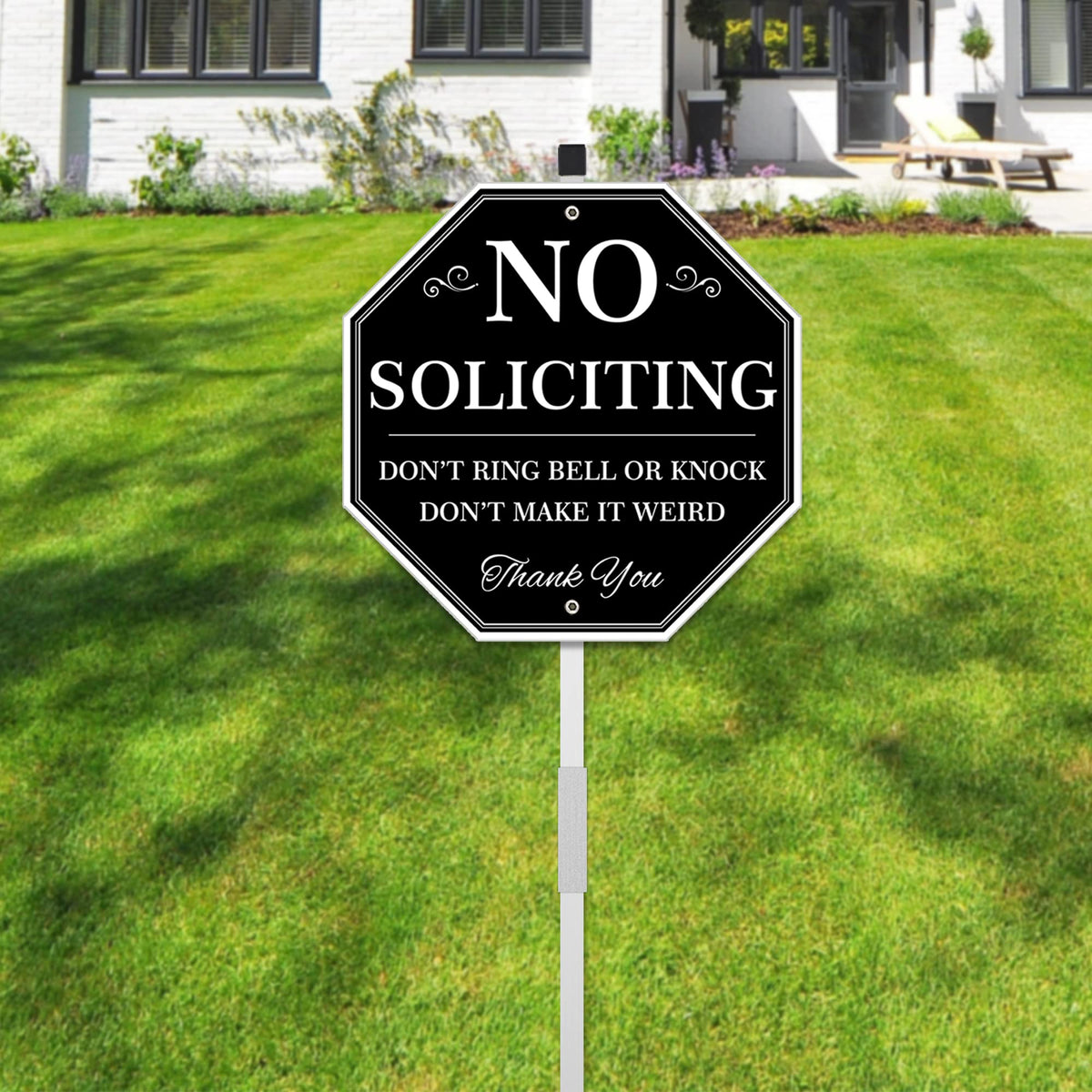Uflashmi no soliciting sign withstands sun and rain thanks to UV coating
