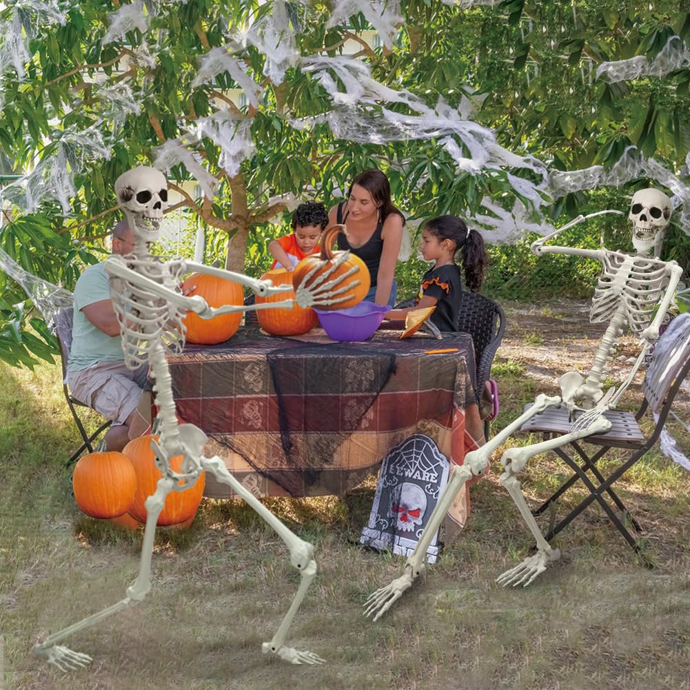 UMEELR poseable skeleton enables versatile indoor or outdoor uses