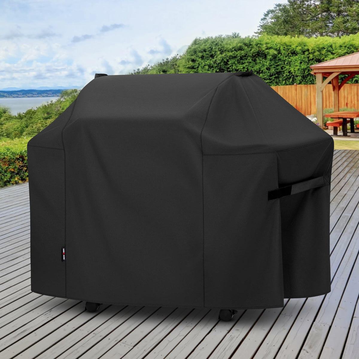 Unicook all-weather protection for major grill brands and year-round use.