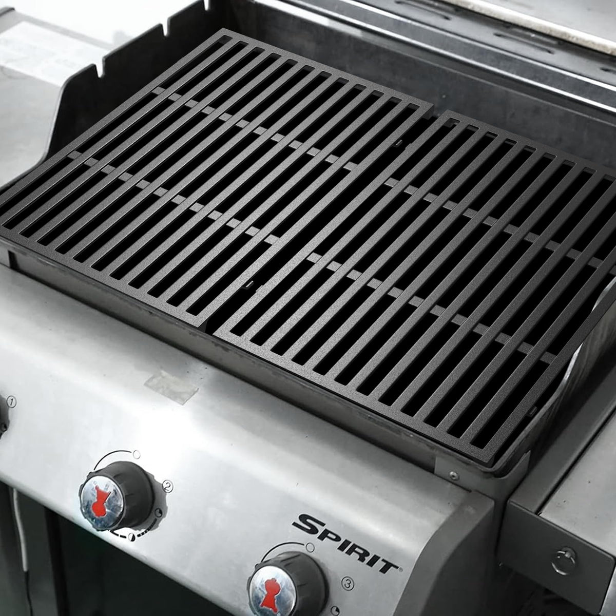 Uniflasy full set measures 17.5x23.8 inches for three-burner grills.