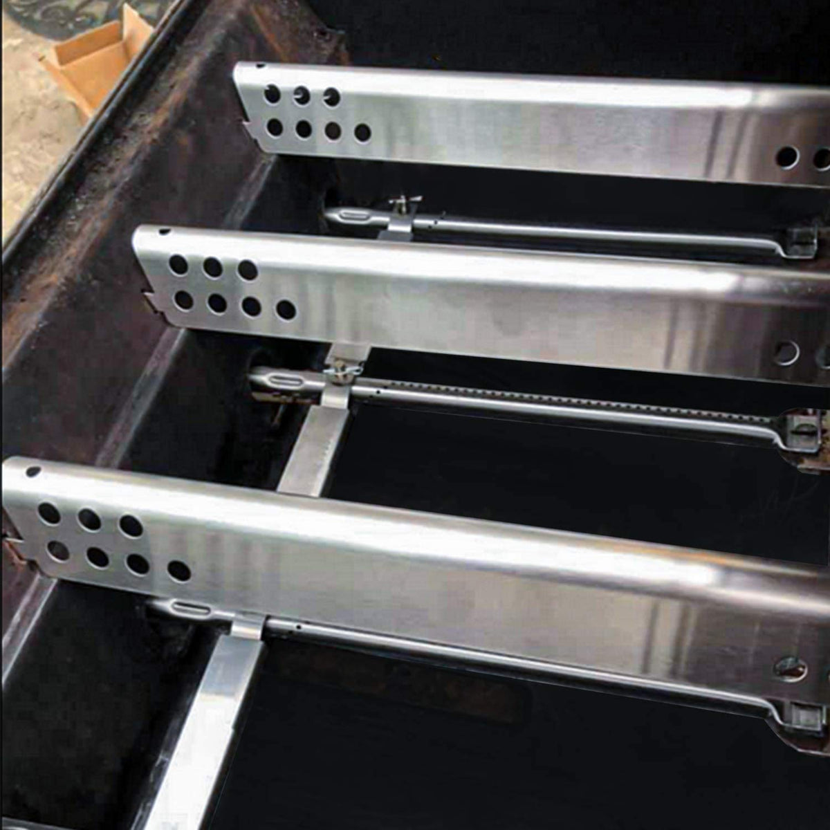 Uniflasy ignitors replacement provides reliable lighting when needed.