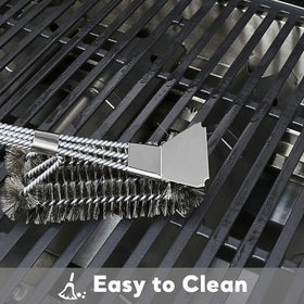 Uniflasy matte finish resists wear for long-lasting grilling performance