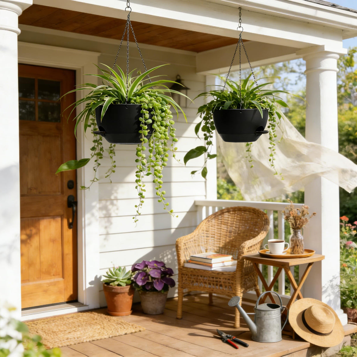 UOUZ 50 oz reservoir keeps soil moist longer for thriving plants.