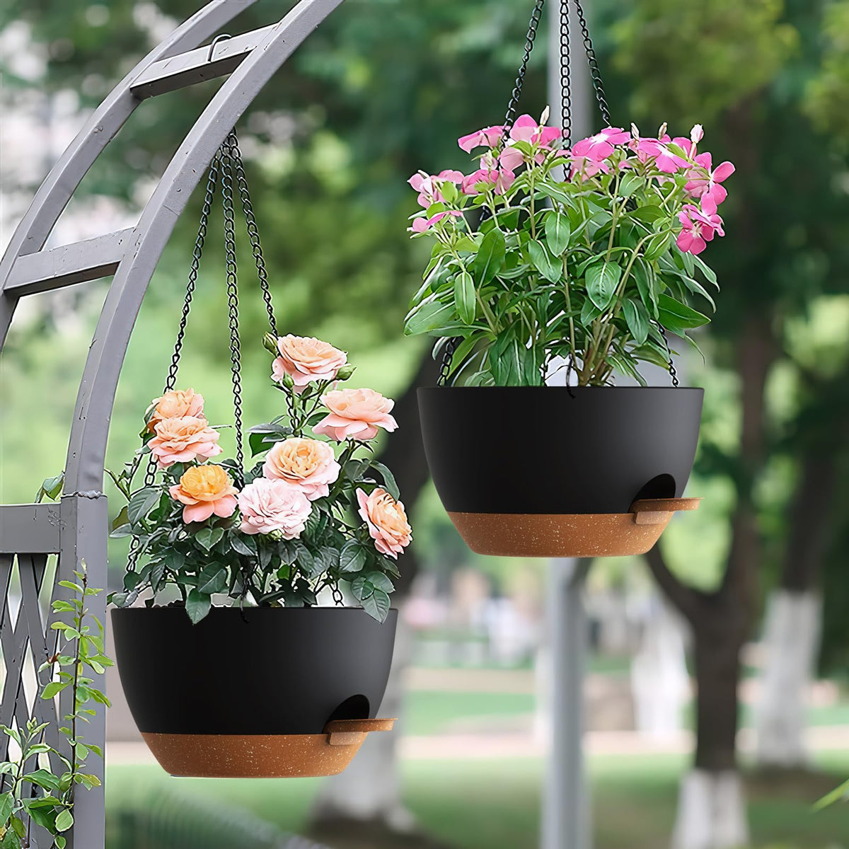 UOUZ indoor-outdoor hanging planter ideal for balconies and patios.