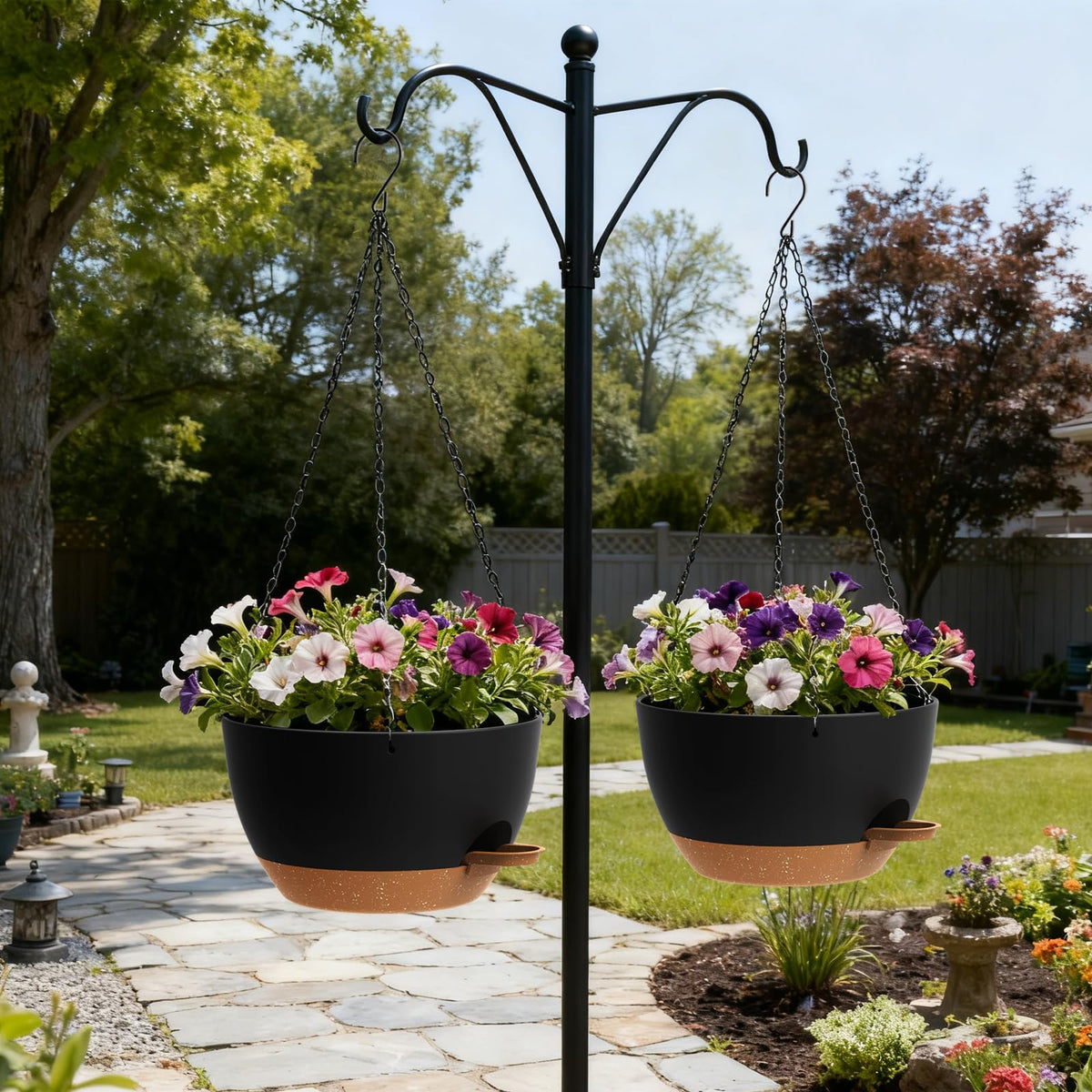 UOUZ UV-resistant plastic construction highlights outdoor durability