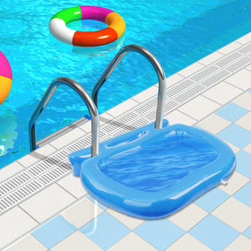 UQM top handle for easy lifting and positioning of the bath
