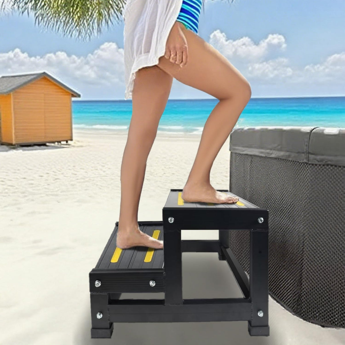 URFORESTIC hot tub step bottom featuring large rubber feet for stable contact