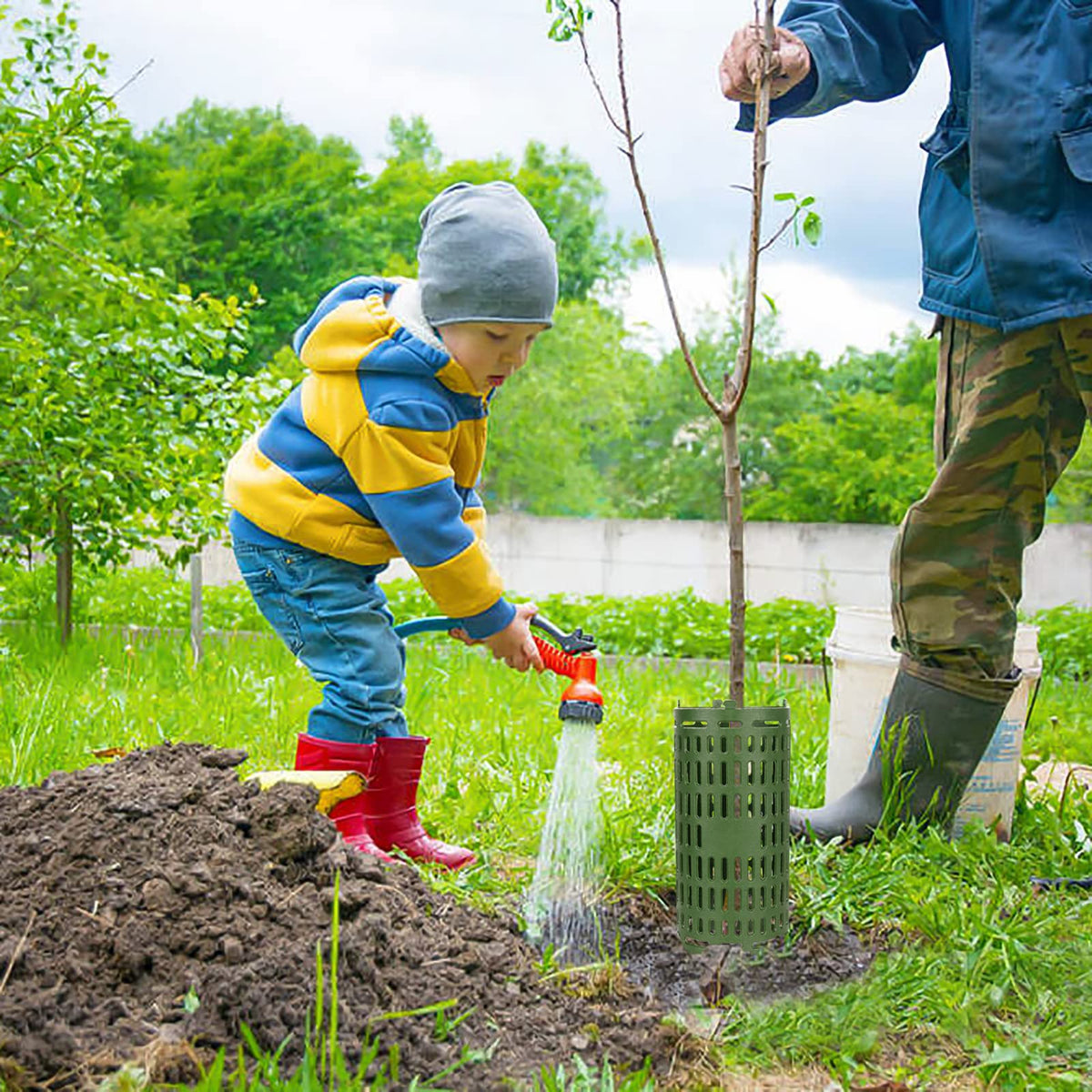 USEDGDIG bark protection guard keeps seedlings safe from wildlife and lawn damage.
