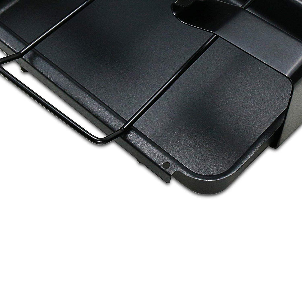 Utheer durable painted steel close-up shows sturdy construction.