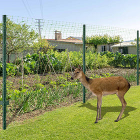 UWIOFF versatile netting can be used with stakes or fences.