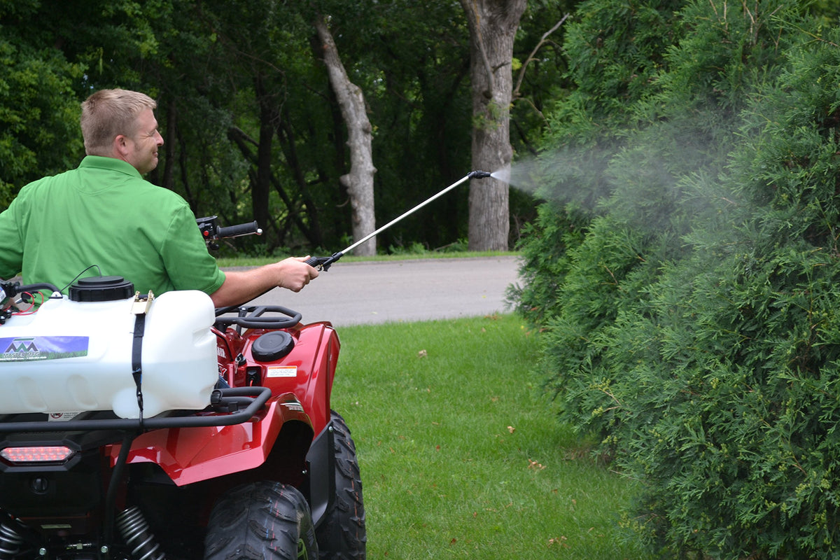 Valley Industries SG-4200-18 vertical and horizontal spray coverage for lawn care and greenhouse tasks.