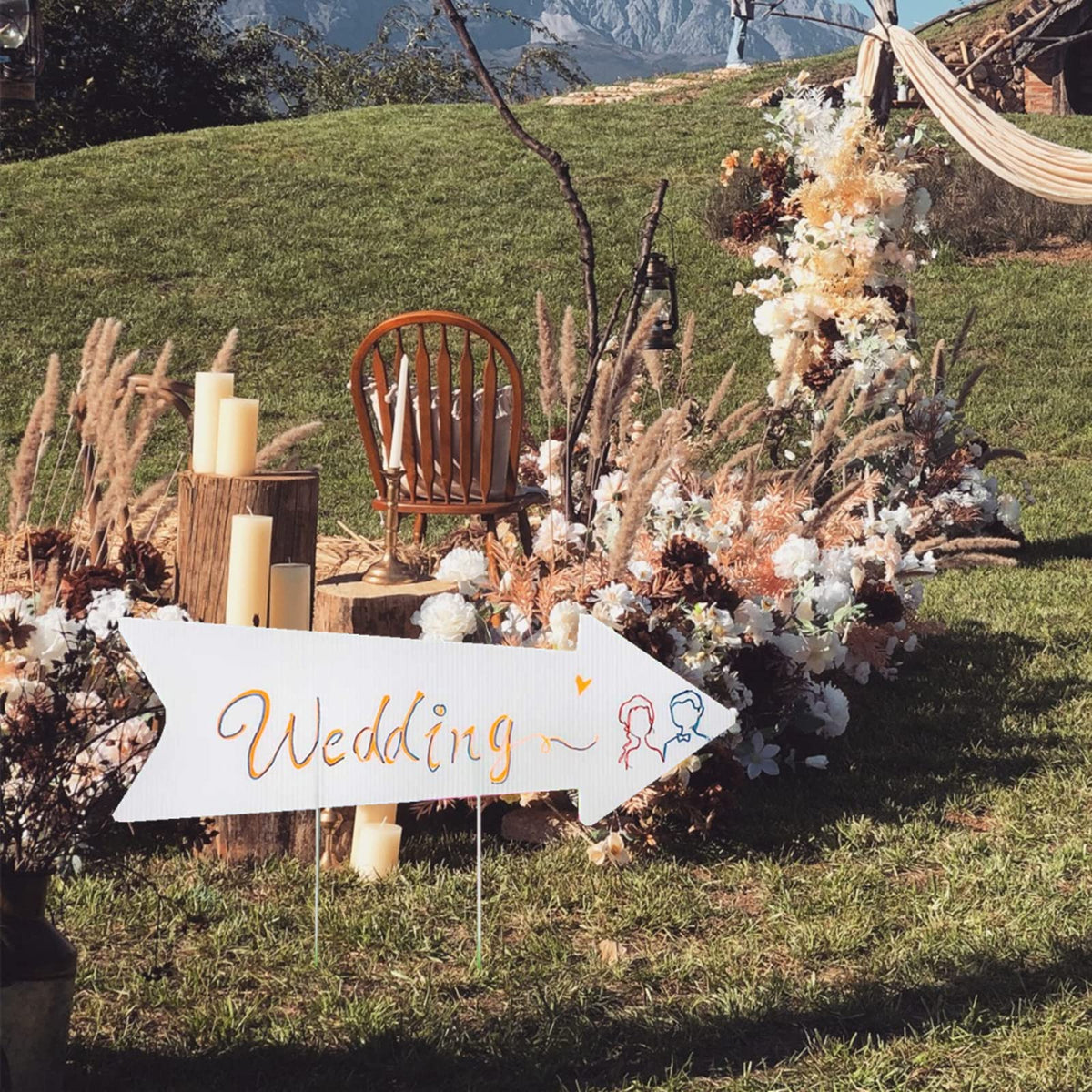 VANQOU party directional signs withstand rain, sleet, and snow for celebrations