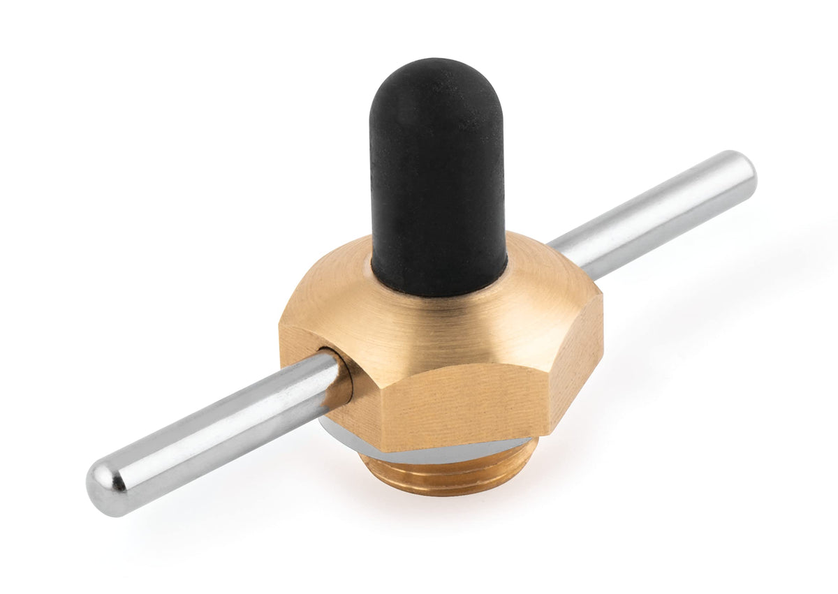 Vaper non-aerosol spot sprayer with filler cap demonstrates quick, controlled filling