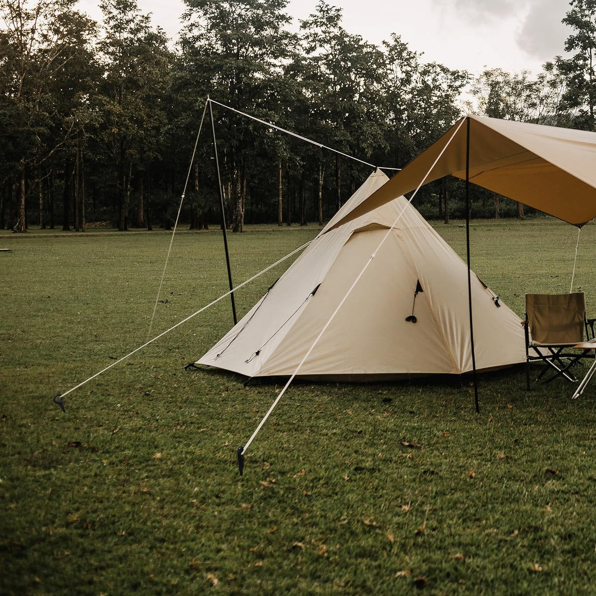 Rust-resistant steel anchor designed for long outdoor use