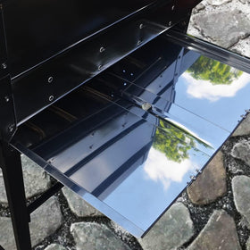 Vencino galvanized version offers a budget-friendly drip pan option.