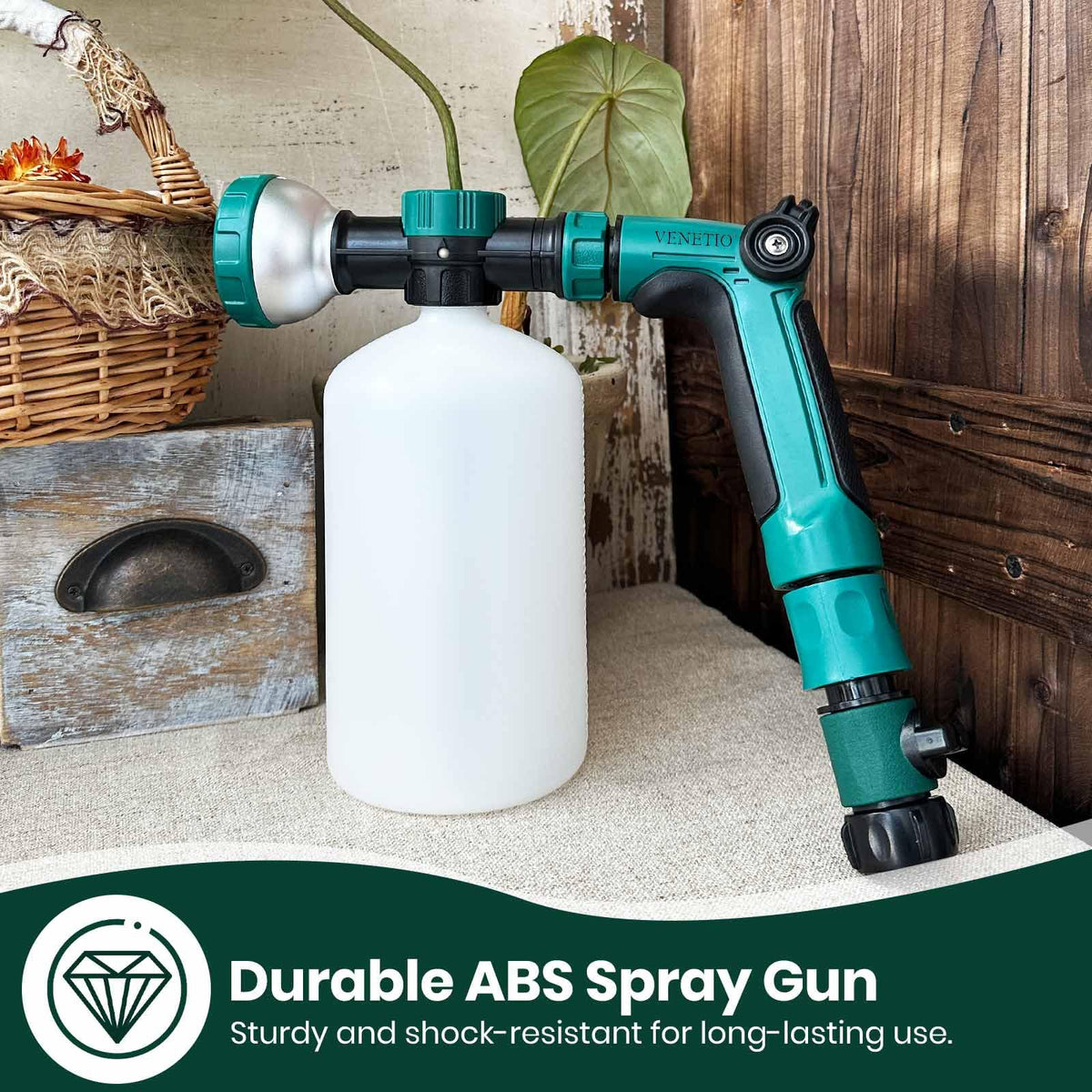 VENETIO lawn and patio watering with uniform coverage from a single fill