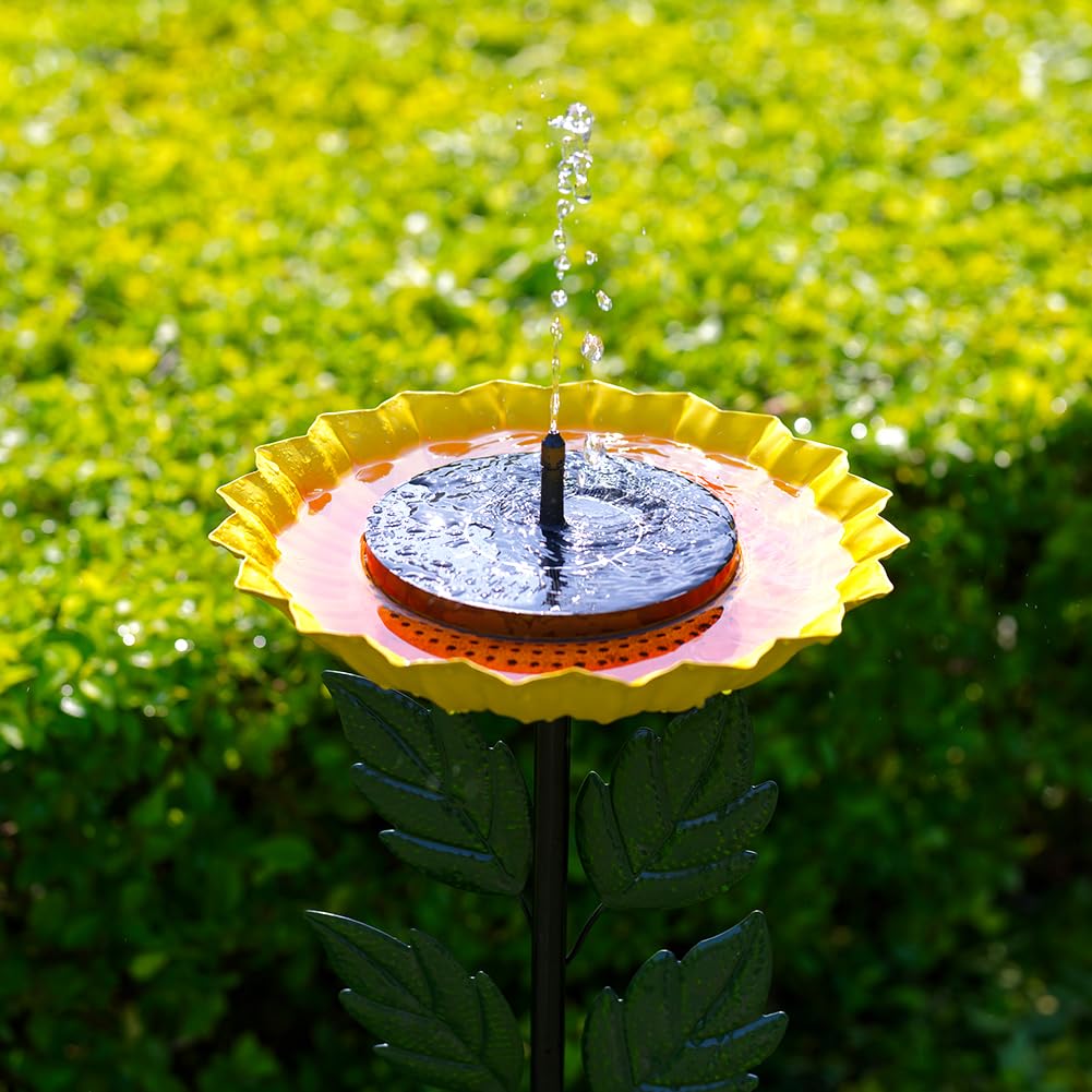 Venniy sunflower motif creates a focal point in yard decor