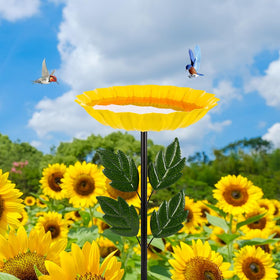 Venniy sunflower petals and basin design invite birds to perch and sip