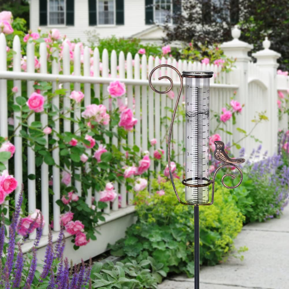 Venniy rain gauge reads rainfall data instantly for informed watering decisions.