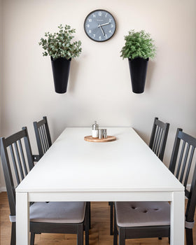 vensovo galvanized planters as a thoughtful farmhouse gift for home decor