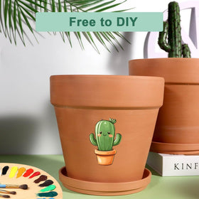Vensovo saucer included keeps surfaces clean while watering.