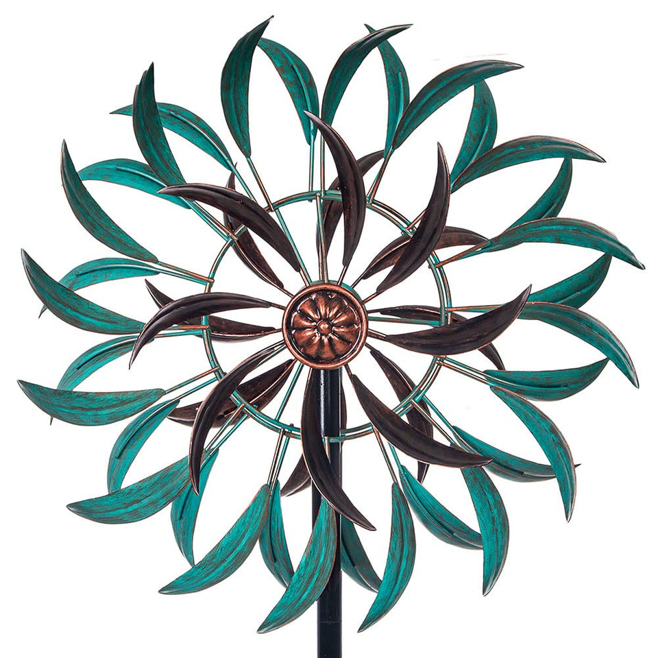 VEWOGARDEN 360° wind spinner spinning in sunlight, durable outdoor decor focal point