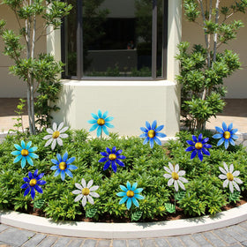 Vexercisehoop garden decor stakes create vibrant focal points