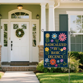 Vgrti garden flag seasonal decoration, easy to clean and maintain.