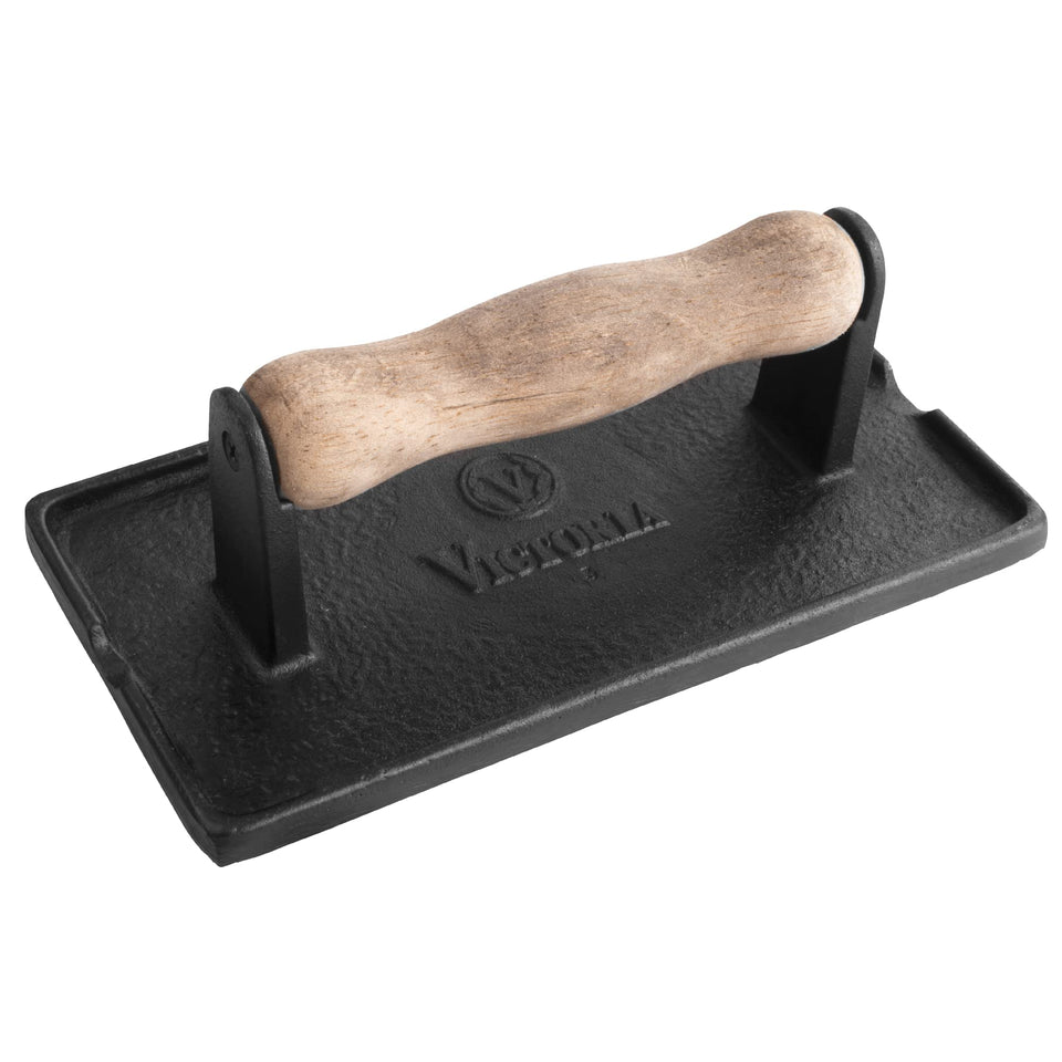 Victoria cast iron panini press top view, rugged construction and even heat distribution.
