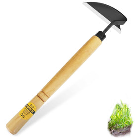 Viganoc Japanese wide blade garden tool in-use for precise weeding