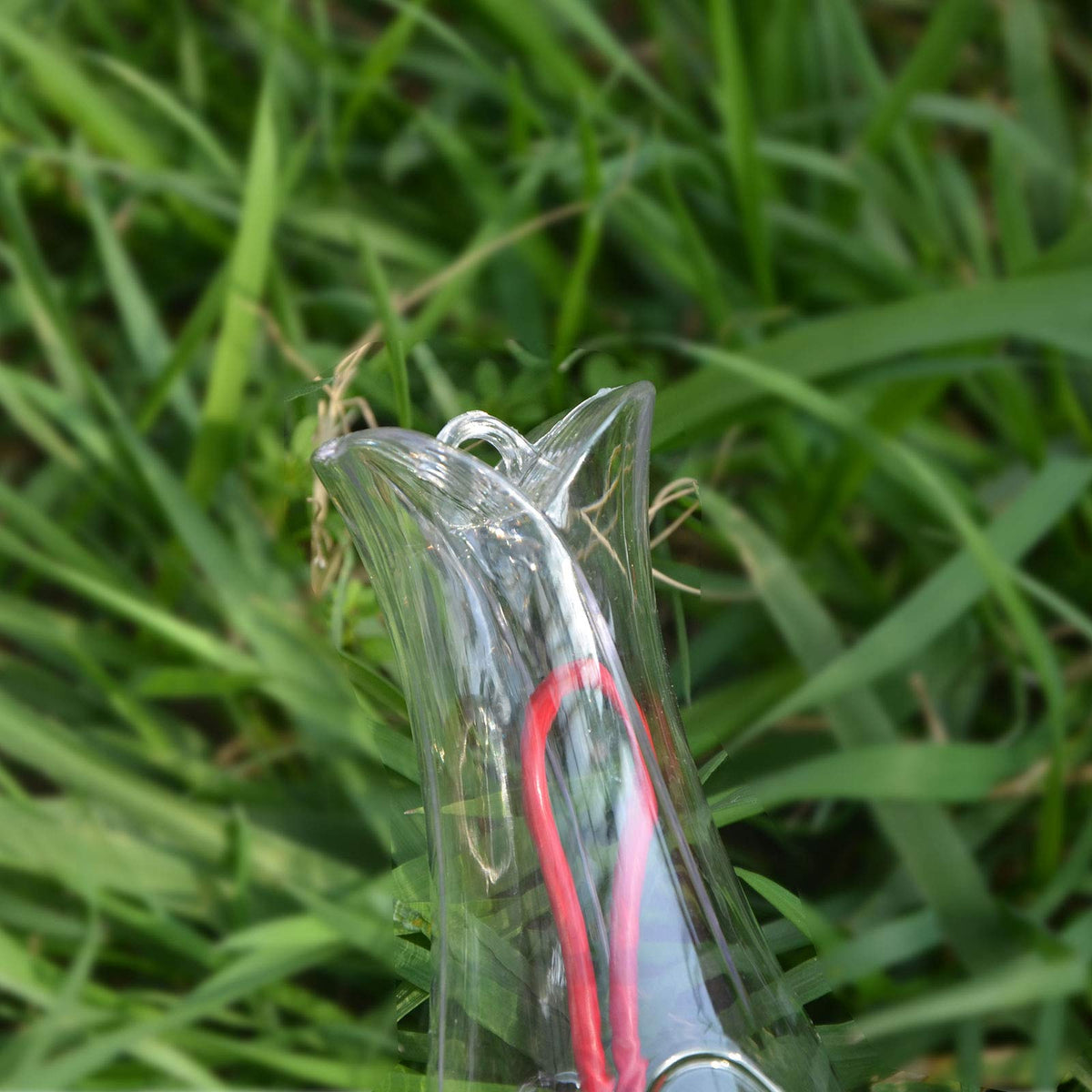 VIMOA mini hummingbird feeder hangs on trees or hooks