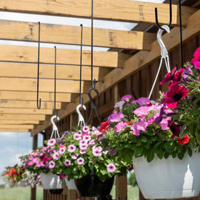 Vindar wind chime and lantern hook for outdoor decor.