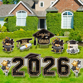 Vivantia class-of-2026 yard sign set creates a complete display