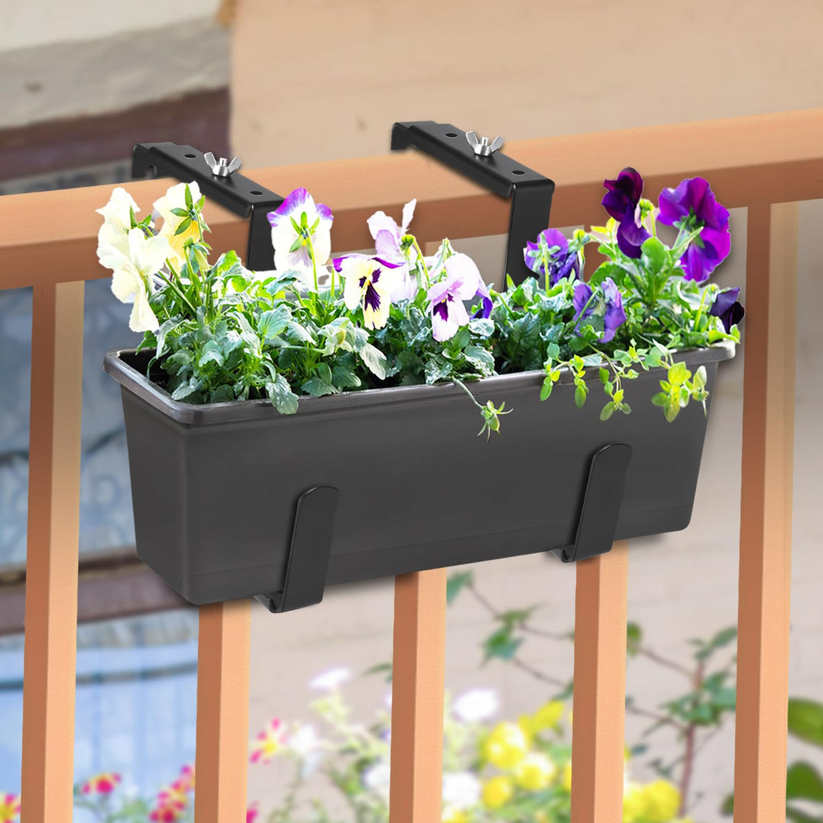 Tilt-prevention design of VIVIKEN bracket maintains perfect planter angle