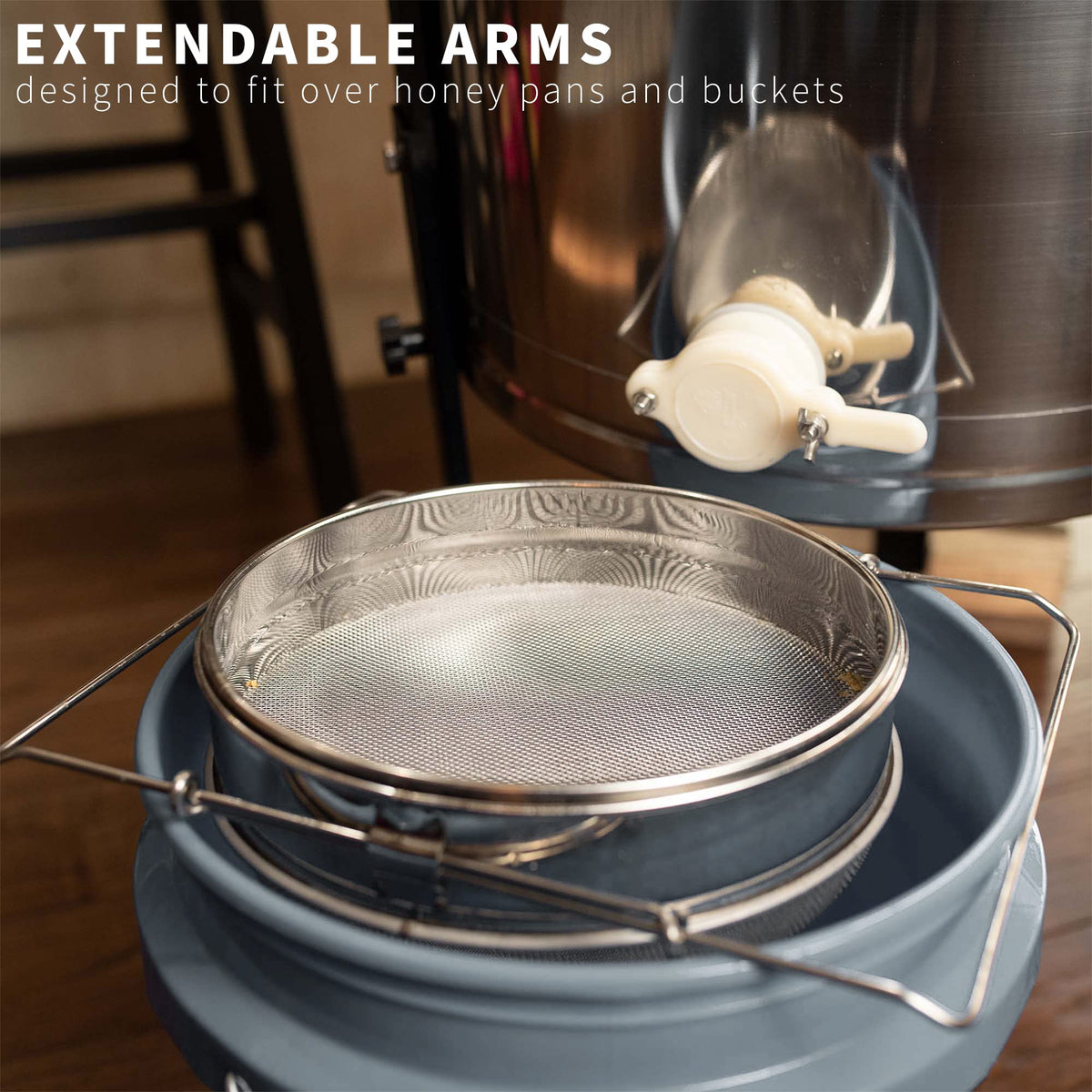 VIVO extendable arms reach over pans and buckets for versatility