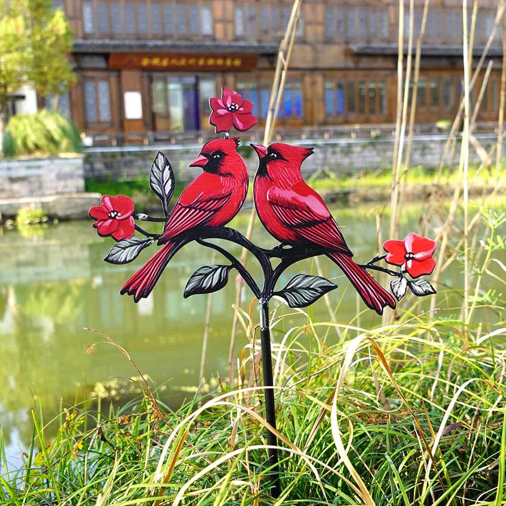 VKEVOC Red Cardinal Garden Stake ground insert demonstrates simple, tool-free installation.