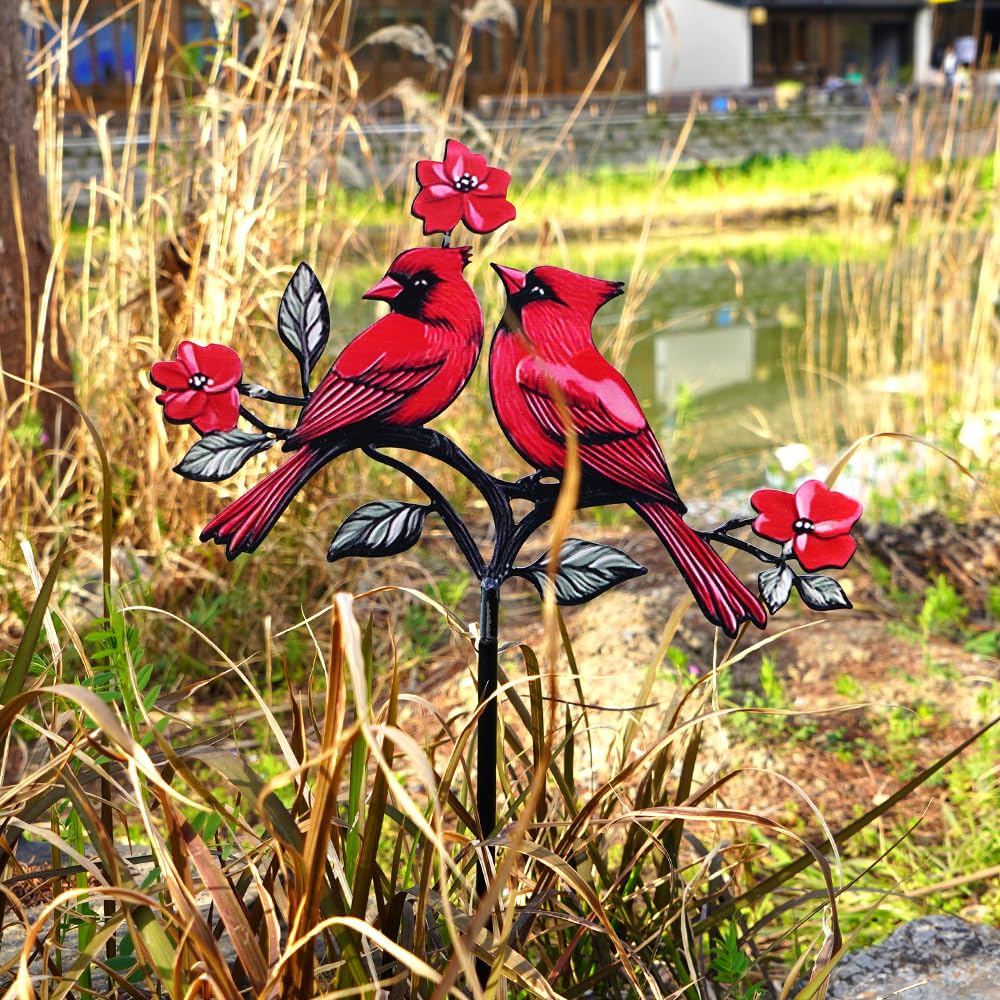 VKEVOC Red Cardinal Garden Stake side view shows durable, weatherproof metal design.