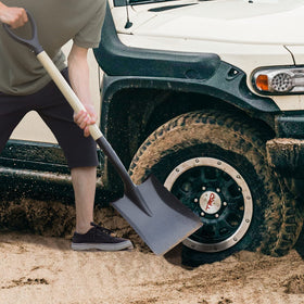 VNIMTI rock-removal shovel, tough head resists bending when clearing stones.