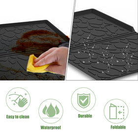 Vodolo W4-compatible mat protects wagon floor during outings
