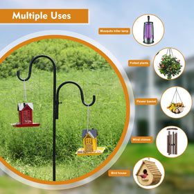 Vomsocs hook demonstrating wind-stable design in outdoor space