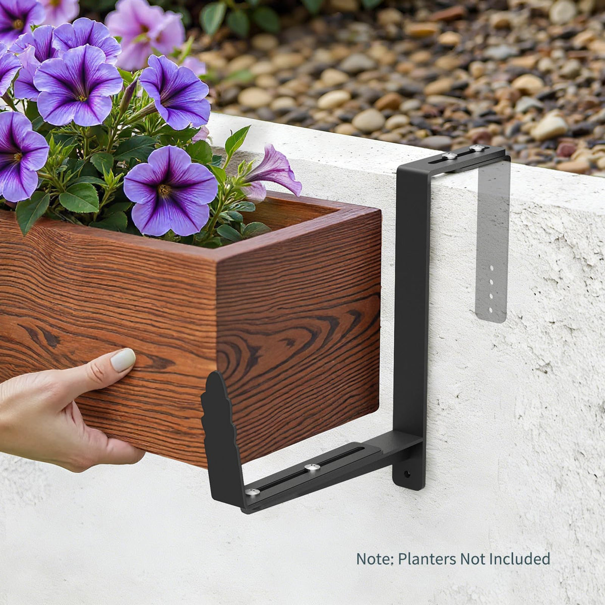 VOXOR rust-resistant powder coating withstands outdoor weather