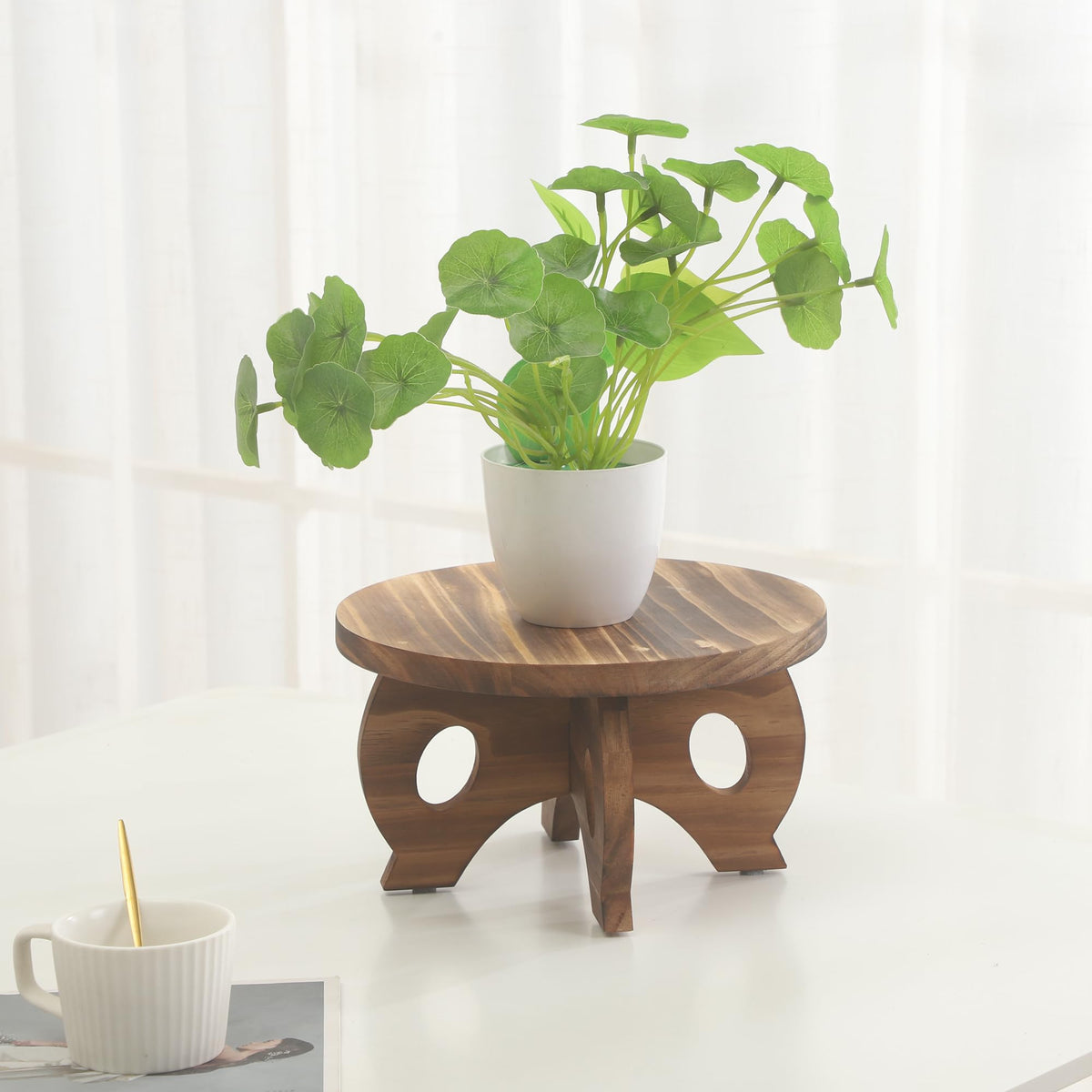 VZODESR coffee bar display for decorative accessories and mini arrangements.