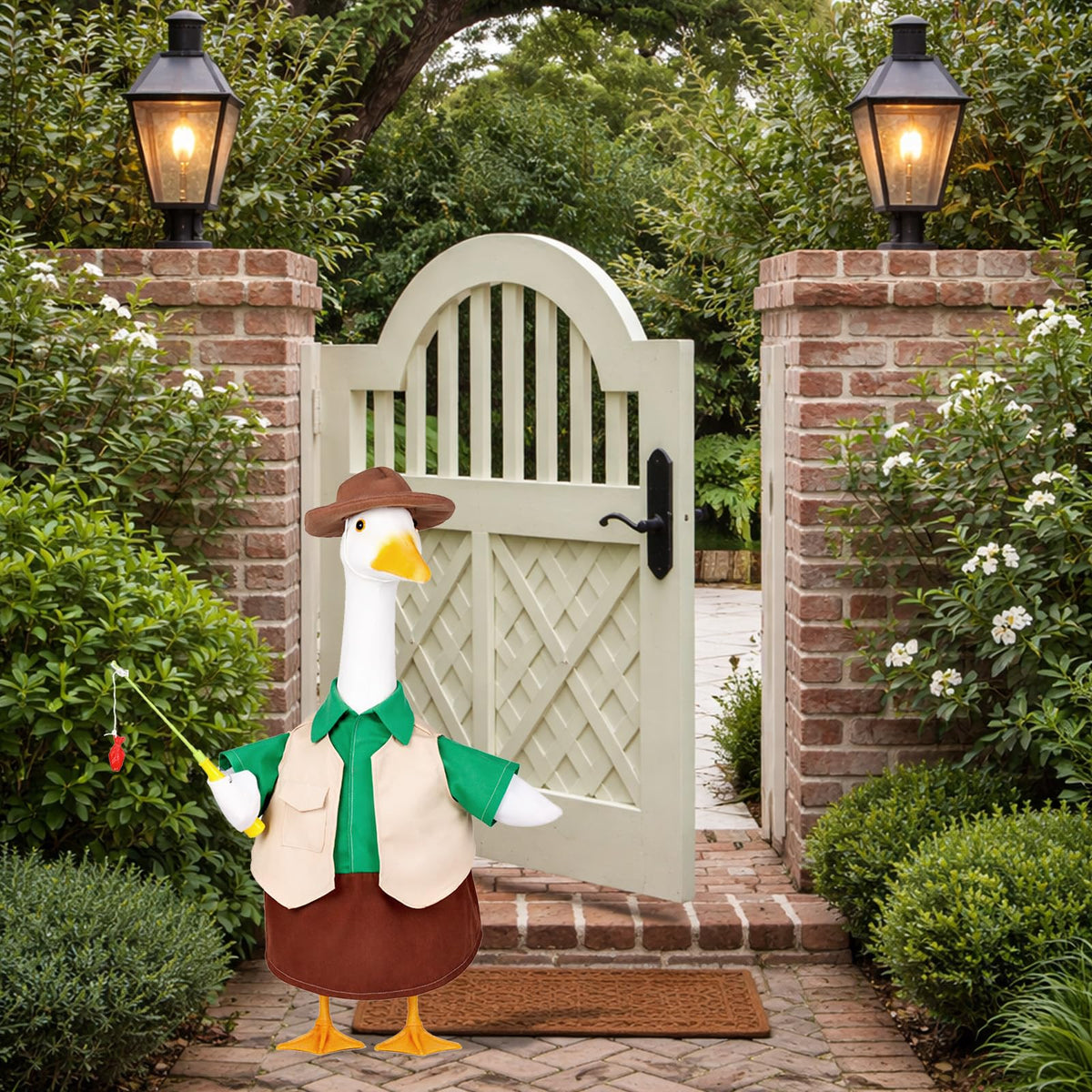 Vzuito goose outfit makes dressing quick and easy