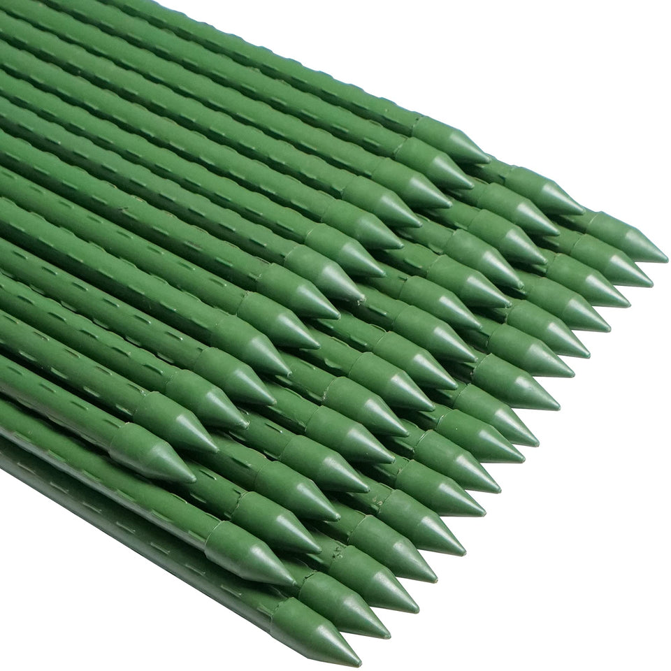 WAENLIR garden stake 57inch provides strong support for tall tomato plants.