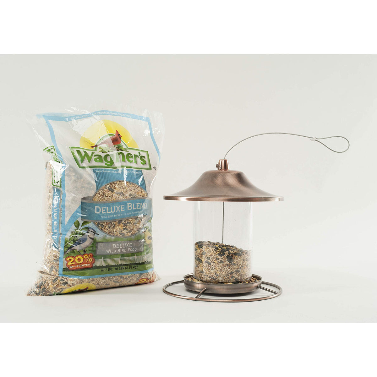 Made in USA badge on Wagner's Deluxe Wild Bird Food packaging.