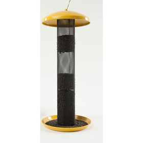 Wagner's Nyjer Seed outdoor setup supports clean, low-waste feeding